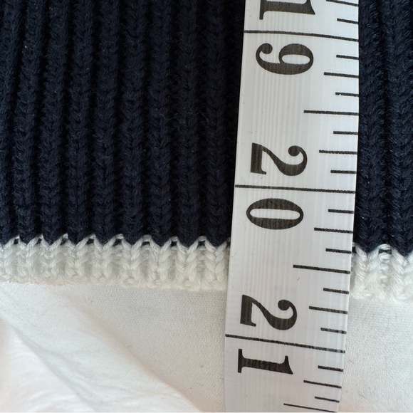 Jessica Simpson Dark Blue sweater vest Knit Top white trim Large preppy - Picture 2 of 6